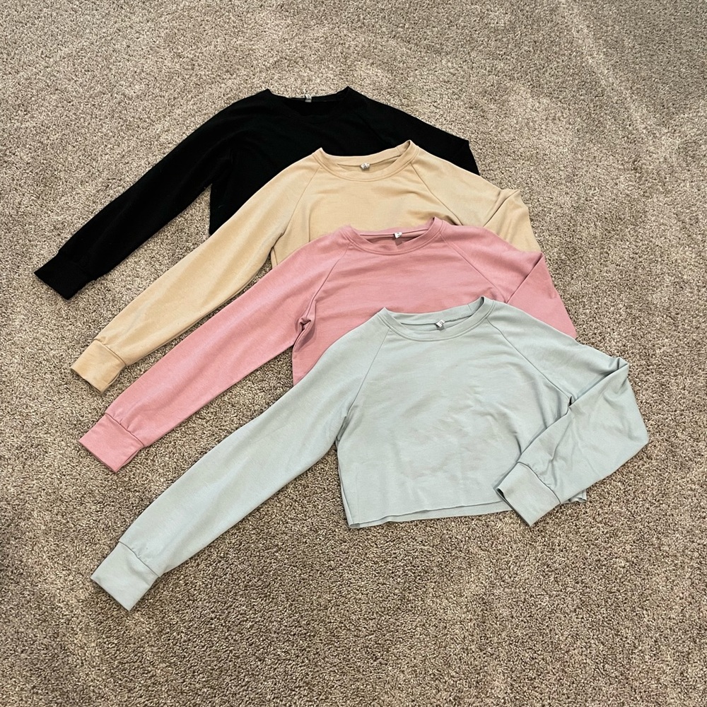 💜 LOT OF LIGHTWEIGHT CROP CREWNECKS 💜